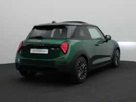 MINI Cooper (2026) thumbnail 2