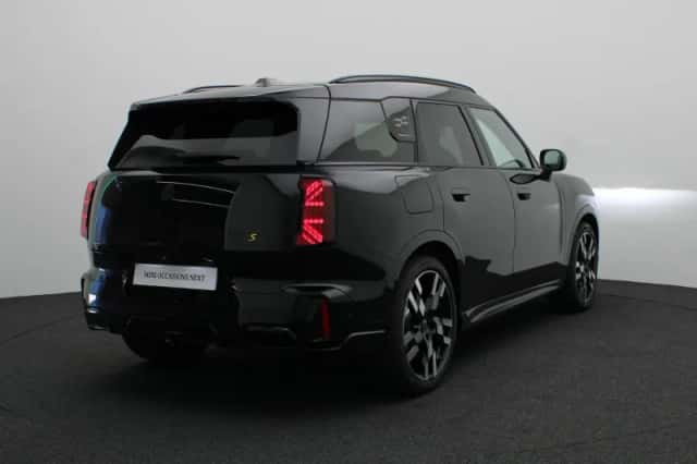 MINI Countryman (2026) thumbnail 2