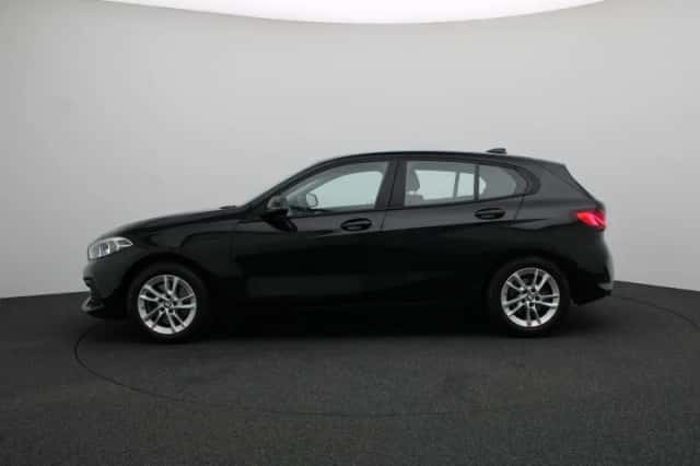 BMW 1-Serie (2021) thumbnail 4