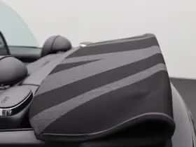MINI Cabrio (2019) thumbnail 11