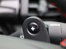 MINI Cabrio (2019) thumbnail 17