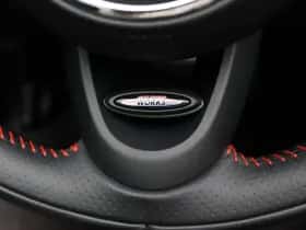 MINI Cabrio (2019) thumbnail 18