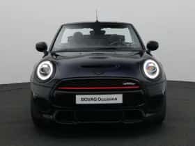 MINI Cabrio (2019) thumbnail 3