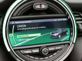 MINI Cabrio (2019) thumbnail 25