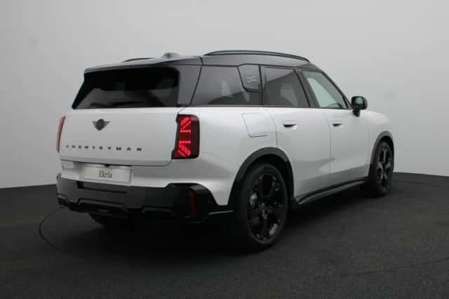 MINI Countryman (2026) thumbnail 2
