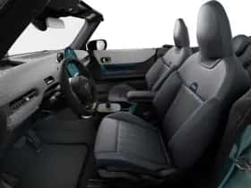 MINI Cabrio (2026) thumbnail 4