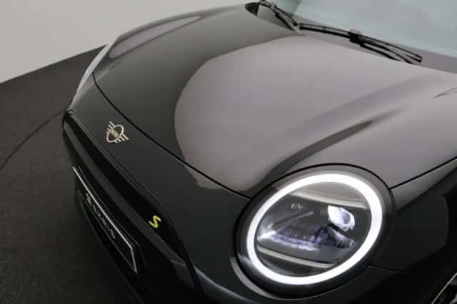 MINI Mini Electric (2026) thumbnail 6