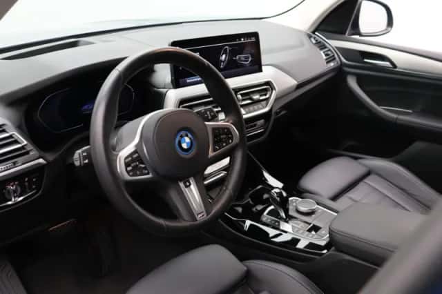 BMW X3 (2022) thumbnail 6