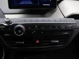 BMW i3 (2021) thumbnail 12