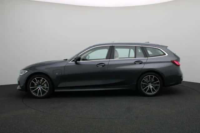 BMW 3-Serie (2022) thumbnail 4