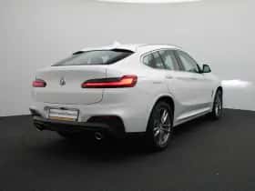 BMW X4 (2019) thumbnail 2