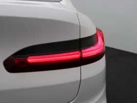 BMW X4 (2019) thumbnail 11