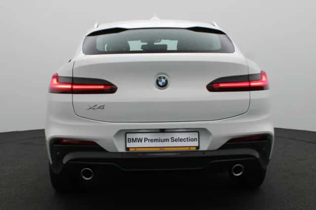 BMW X4 (2019) thumbnail 5