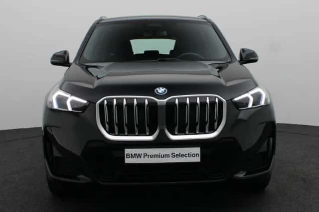 BMW X1 (2023) thumbnail 3