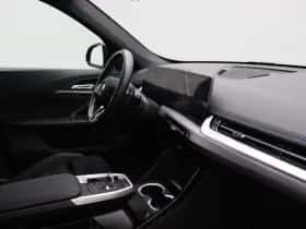 BMW X1 (2023) thumbnail 26