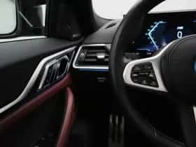 BMW i4 (2022) thumbnail 18