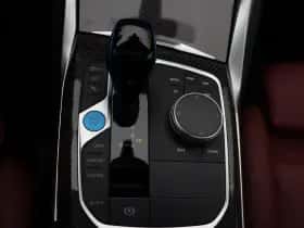 BMW i4 (2022) thumbnail 21