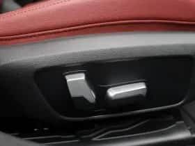 BMW i4 (2022) thumbnail 32