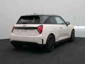 MINI Cooper (2026) thumbnail 2