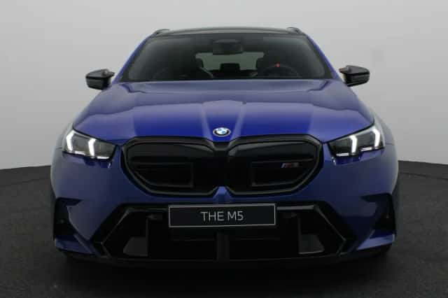 BMW M5 (2026) thumbnail 3