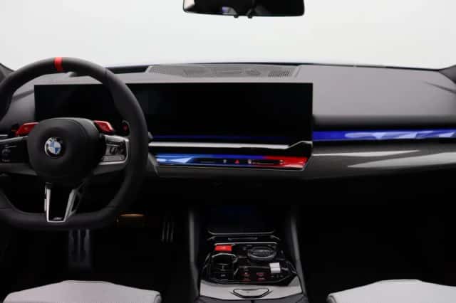 BMW M5 (2026) thumbnail 6