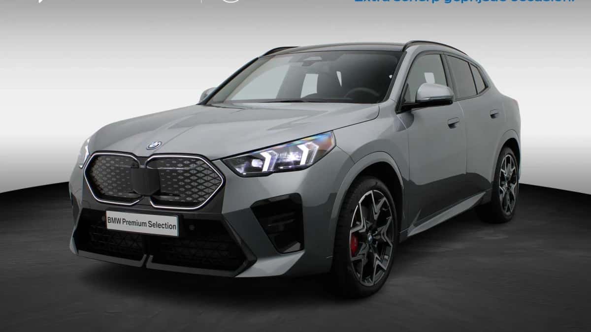 BMW iX2 (2025) — foto 1