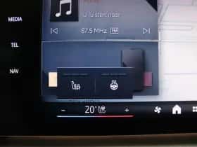 BMW iX2 (2025) thumbnail 13