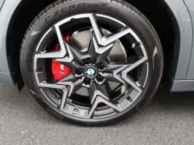 BMW iX2 (2025) thumbnail 23