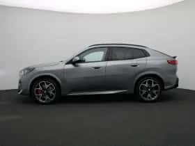 BMW iX2 (2025) thumbnail 4