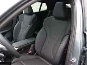 BMW iX2 (2025) thumbnail 7