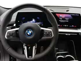 BMW iX2 (2025) thumbnail 8