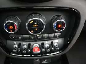MINI Clubman (2019) thumbnail 10