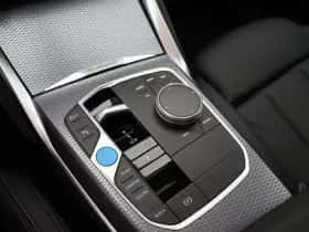 BMW i4 (2026) thumbnail 11