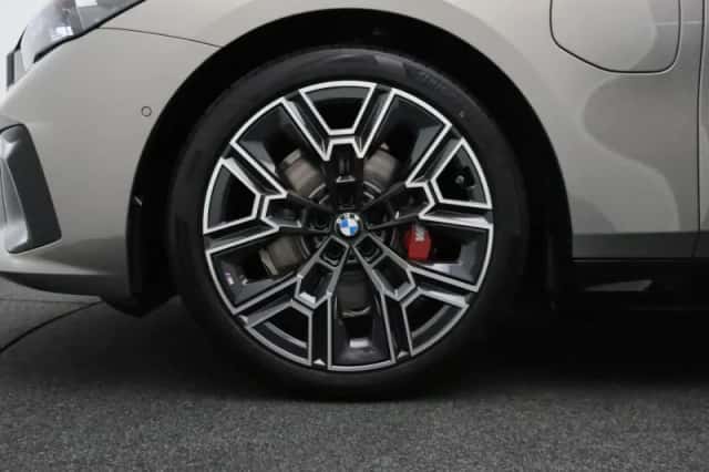 BMW 5-Serie (2026) thumbnail 6