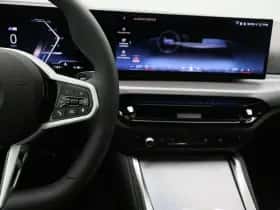 BMW i4 (2026) thumbnail 15