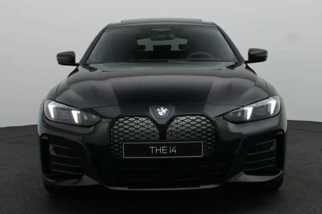 BMW i4 (2026) thumbnail 3
