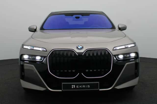 BMW 7-Serie (2026) thumbnail 3