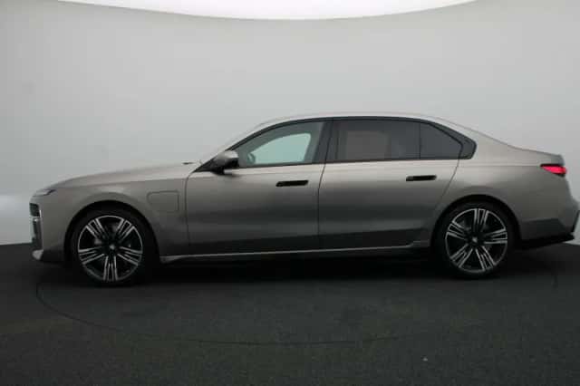 BMW 7-Serie (2026) thumbnail 4