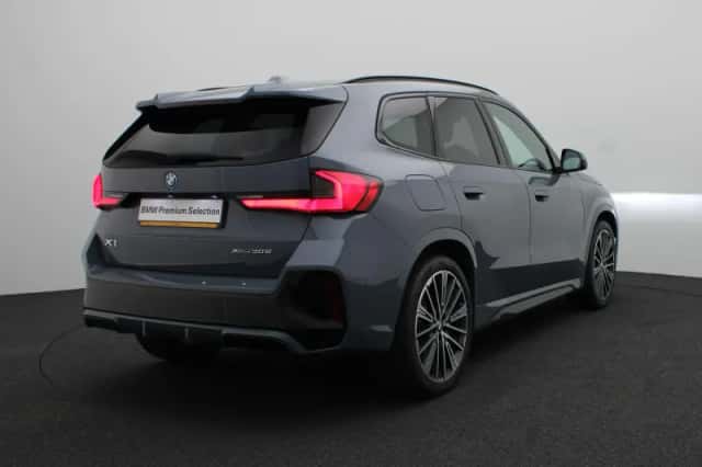 BMW X1 (2025) thumbnail 2