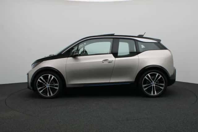 BMW i3 (2021) thumbnail 4