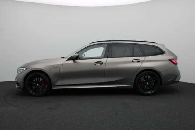 BMW 3-Serie (2022) thumbnail 4