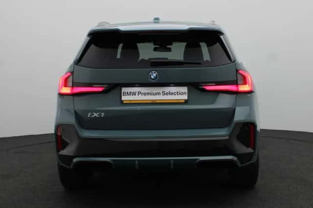 BMW iX1 (2026) thumbnail 5