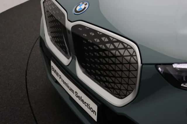 BMW iX1 (2026) thumbnail 6
