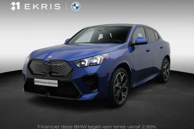 BMW iX2 (2026) thumbnail 1