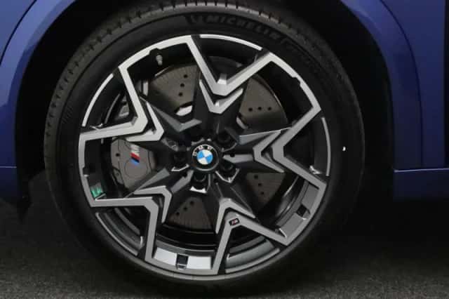 BMW iX2 (2026) thumbnail 6