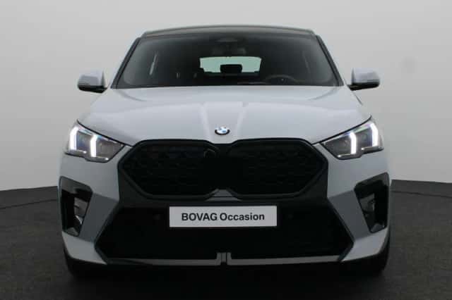 BMW X2 (2024) thumbnail 3