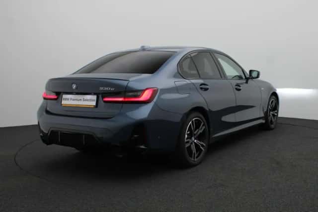 BMW 3-Serie (2025) thumbnail 2