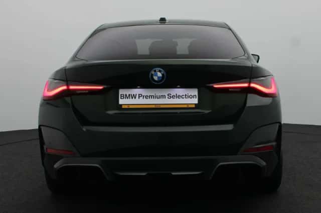 BMW i4 (2022) thumbnail 5