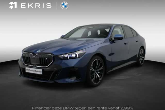 BMW i5 (2026) thumbnail 1