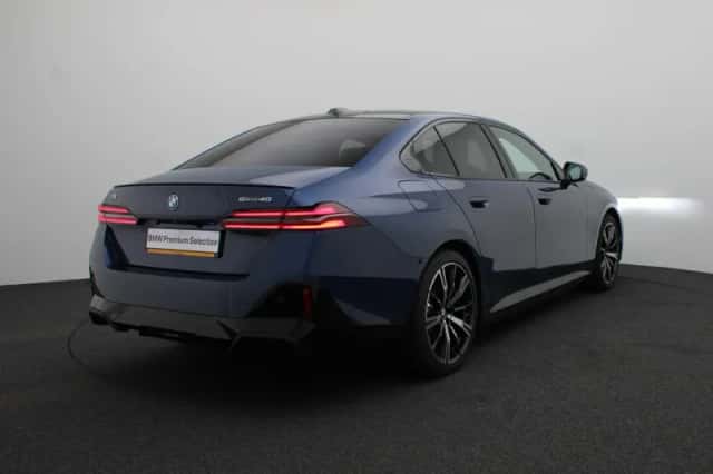 BMW i5 (2026) thumbnail 2